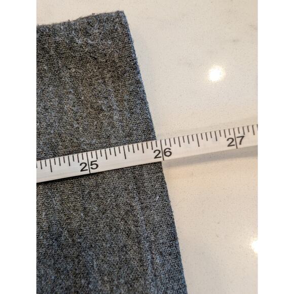 Go Couture Women’s Heart Graphic Long Sleeve Top Gray Oversized Size M - Picture 6 of 6